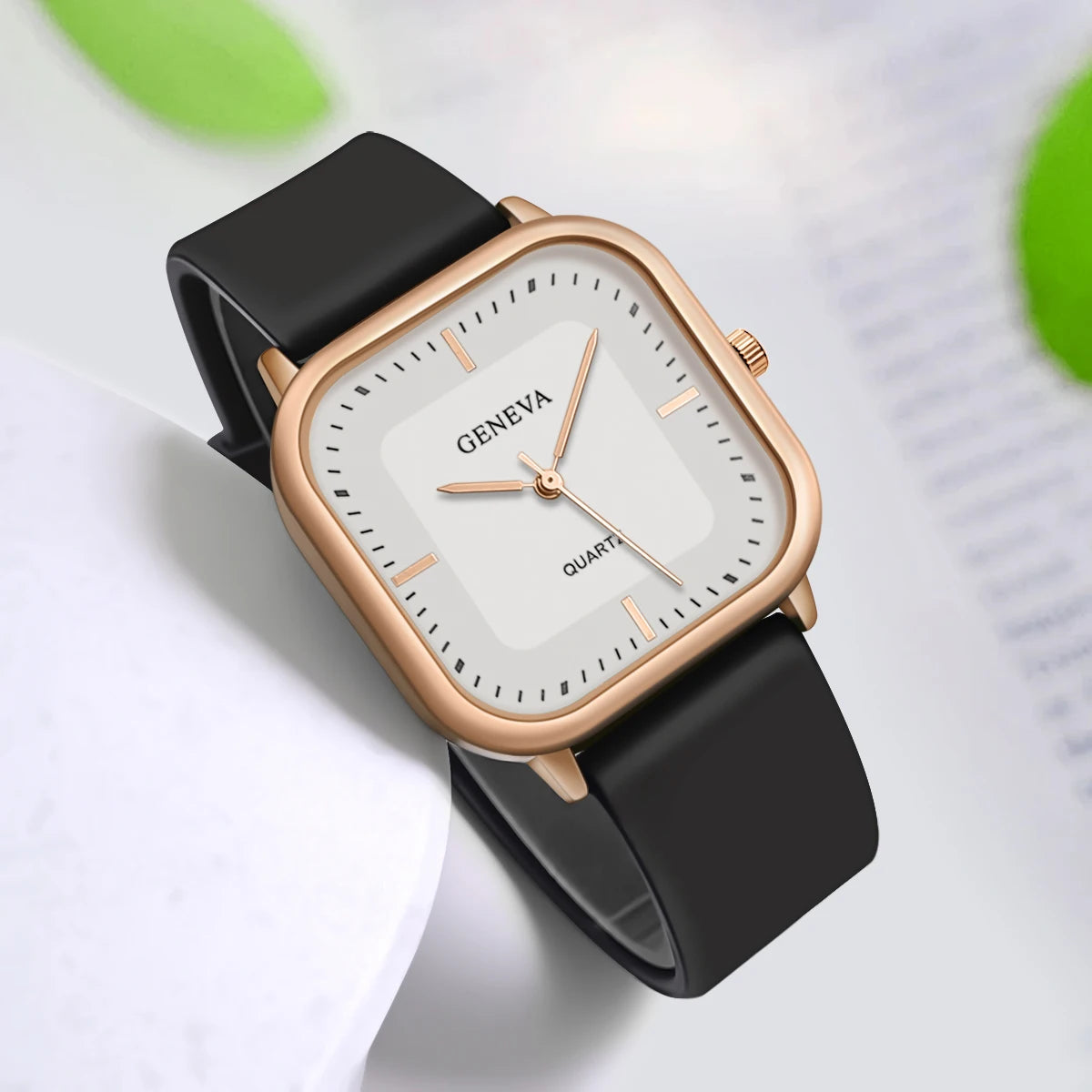 AGNÈS™ | Montre quartz en acier rosé