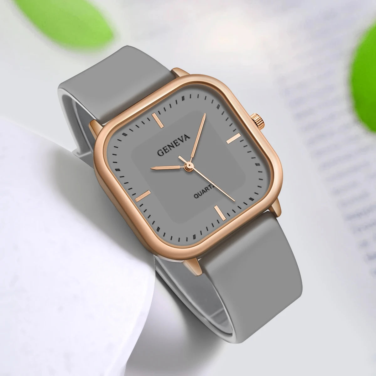 AGNÈS™ | Montre quartz en acier rosé